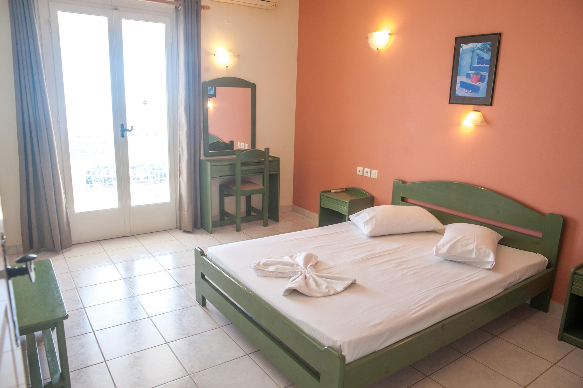 Appart hôtel Mouikis Sun Village 3*