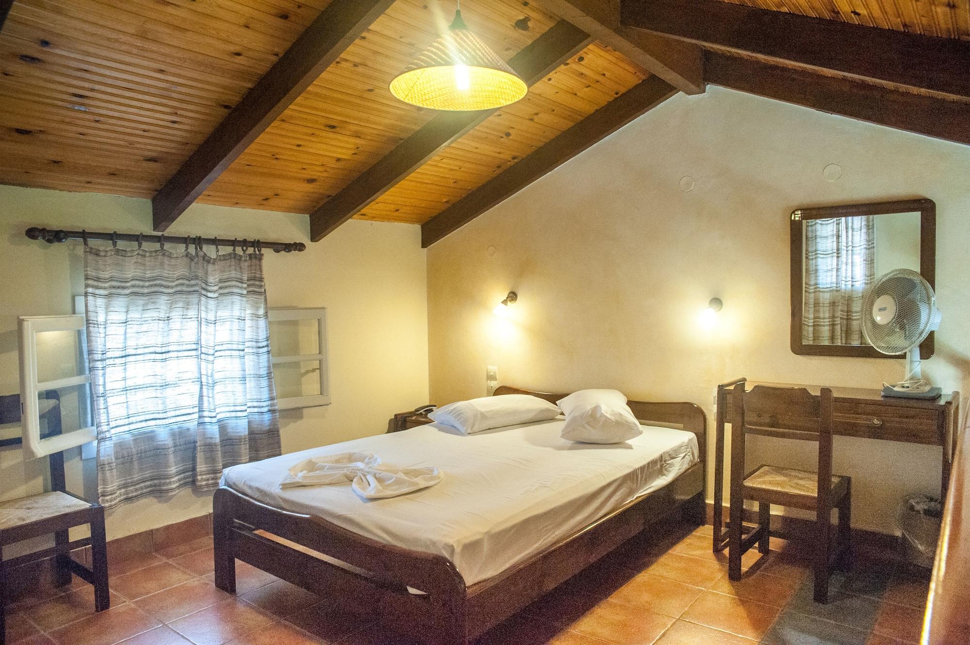 Mouikis Sun Village 3*