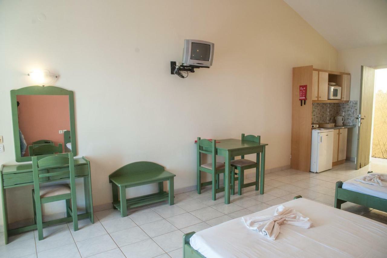 Mouikis Sun Village 3* Lakíthra