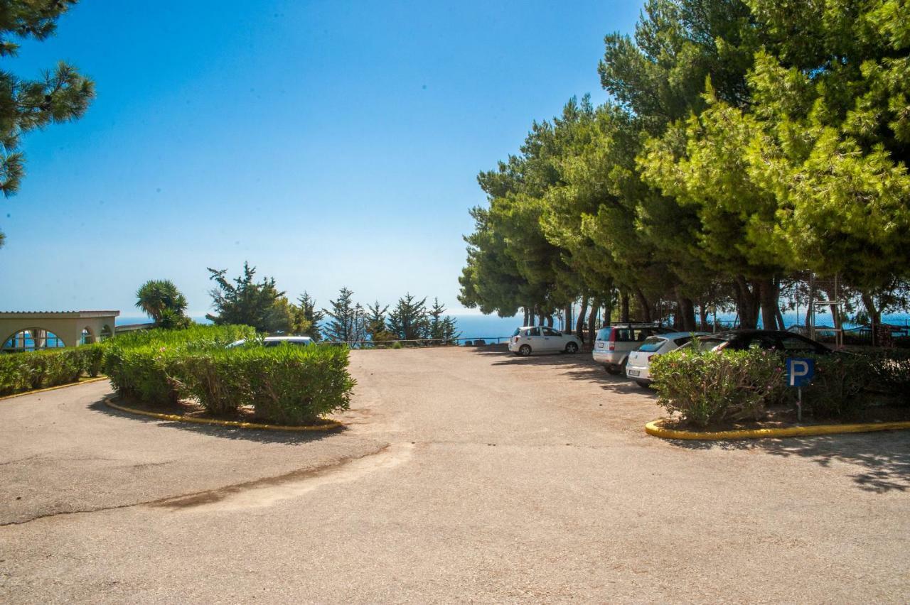 Mouikis Sun Village 3*