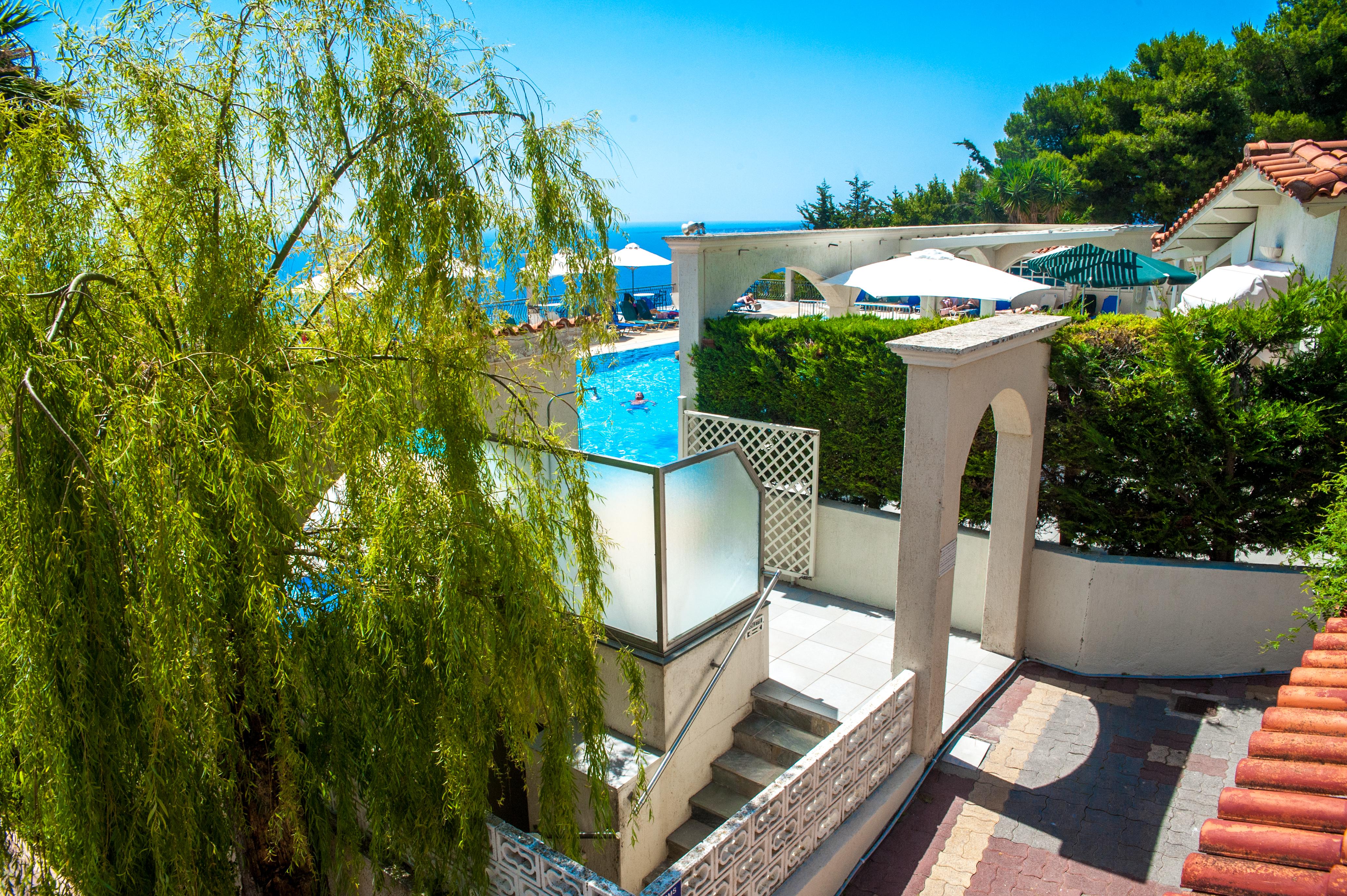 Mouikis Sun Village 3*