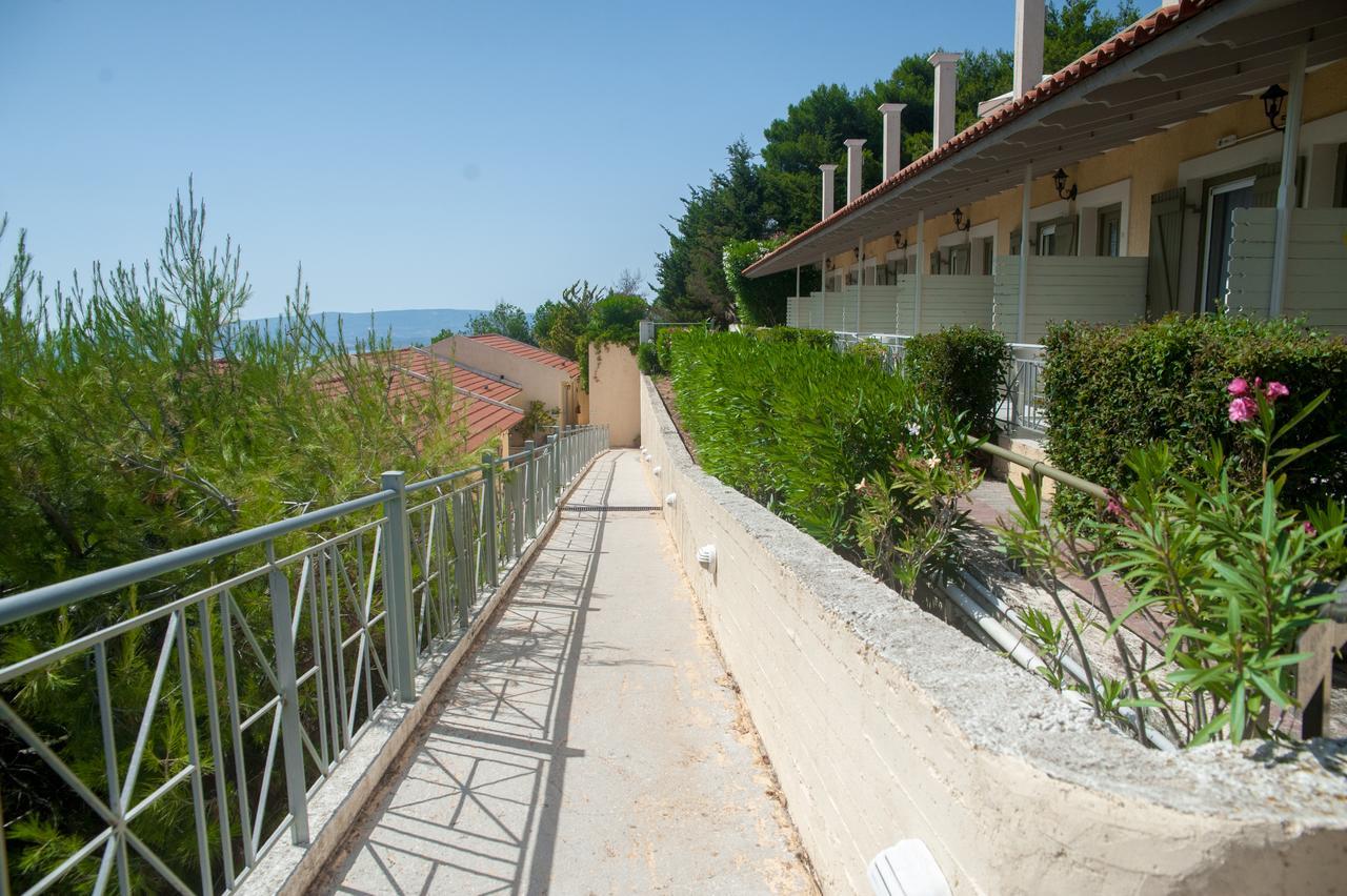 Mouikis Sun Village 3*