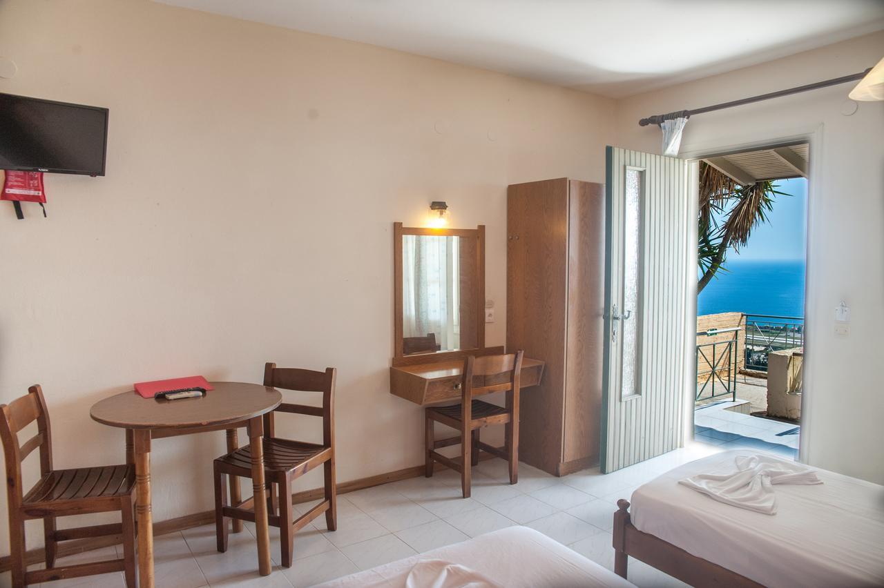 Mouikis Sun Village 3*